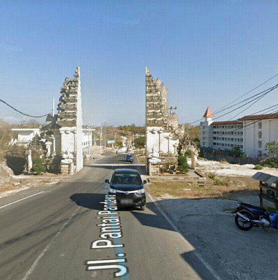 Tanah dekat gerbang pantai pandawa bali