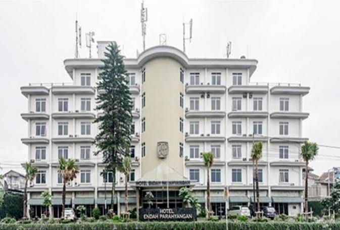 Dijual Hotel Endah Parahyangan Bandung
