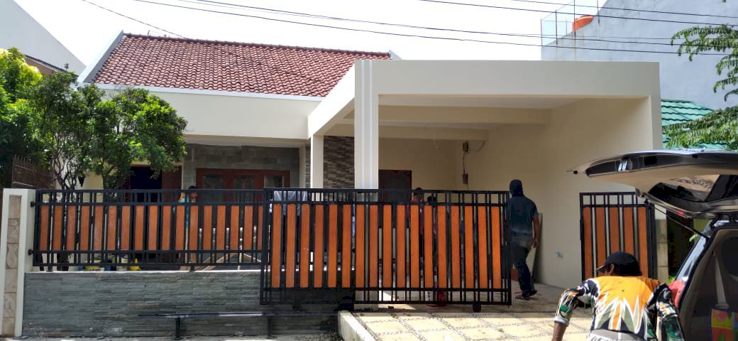 Rumah satu lantai baru renov