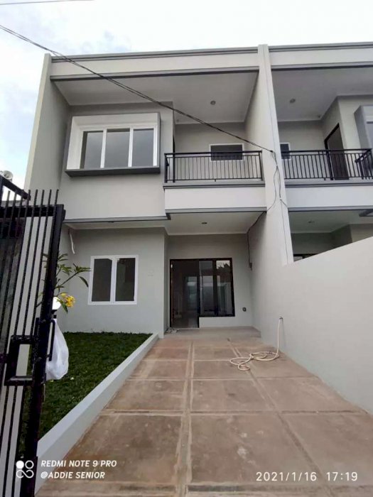 Dijual Rumah baru ready stok di pamulang dekat jalan setiabudi gaplek