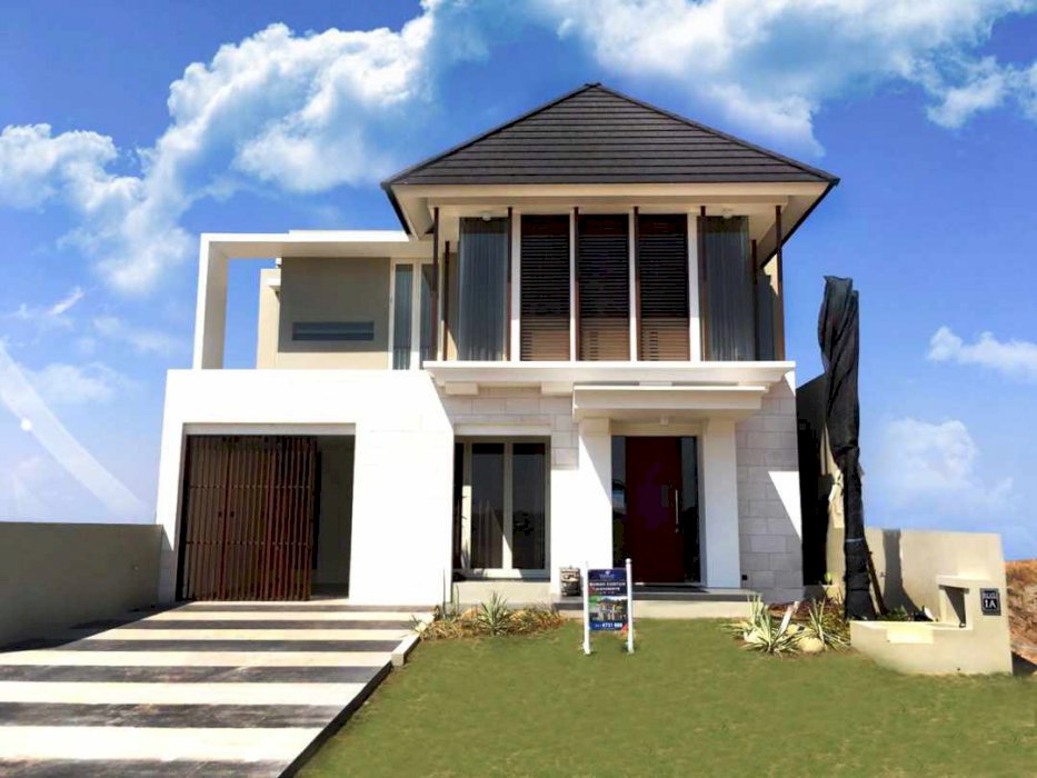 Rumah Mewah  Dekat Kampus Unhas (4+1 Kamar Tidur)