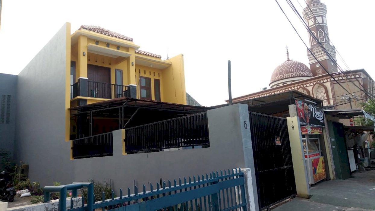 Rumah 2 Lantai, Kayu Manis, Jakarta Timur