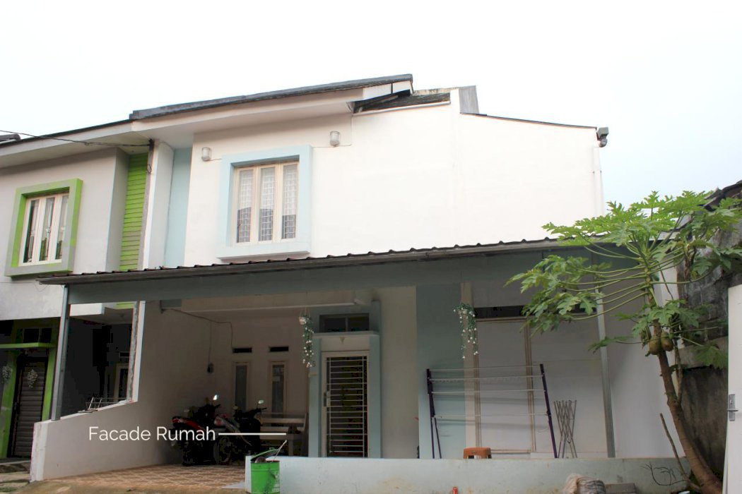 RUMAH HOOK 2LT DEKAT GDC & PEMDA CIBINONG SIAP HUNI