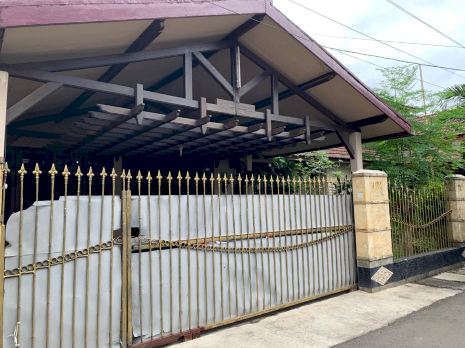 Tanah luas 240 di perumahan nyaman asri