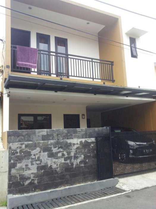 Rumah di Jl. H.Muhi, Pondok Pinang, Kebayoran Lama, Jakarta Selatan