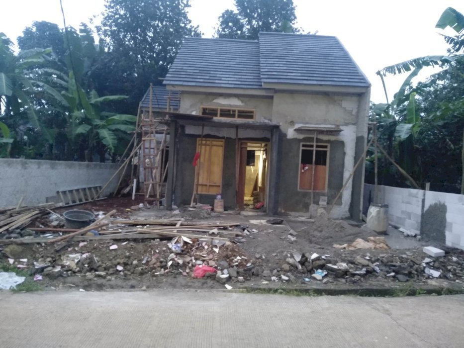 Rumah 1 unit Griya kayla Lt 172m