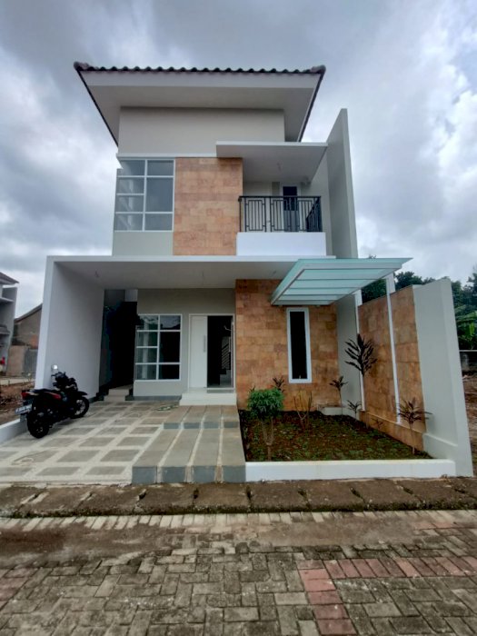 Rumah baru strategis Dalam Cluster pinggir jalan Batu Ampar Condet