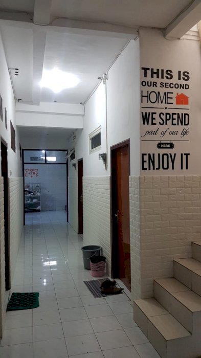 368_Dijual Rumah SHM LB 260 m Kos Aktif dekat Siwalankerto Permai