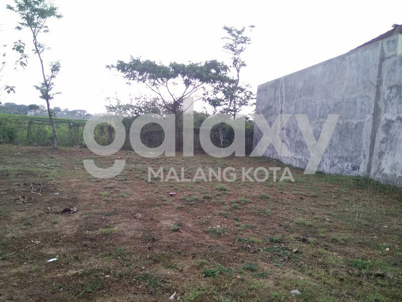 Tanah 10 x 20  Dijual di Graha Golf Araya Malang