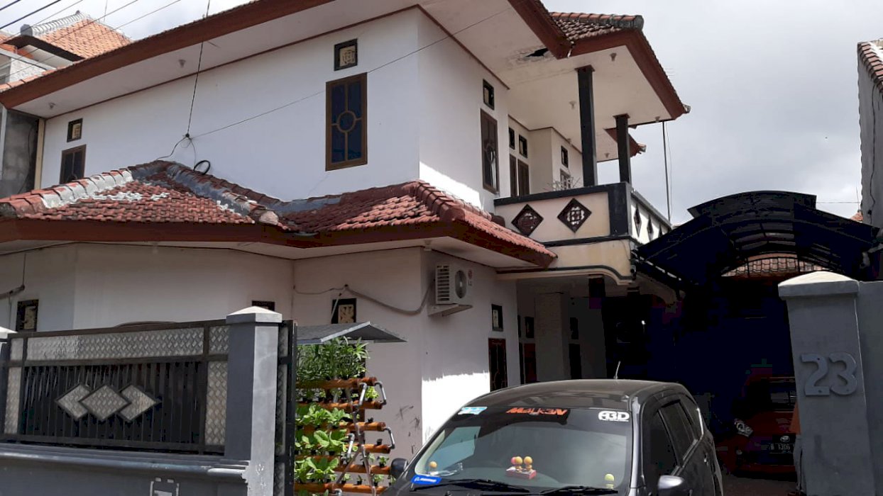 Di pindah tangankan rumah Jl. Tunjung Pemogan Denpasar selatan