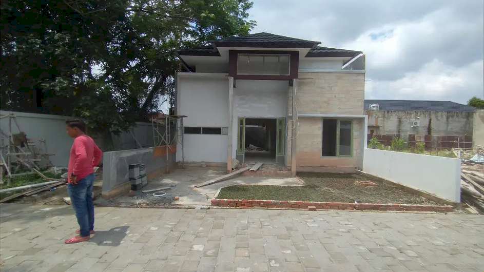 JUAL Rumah Siap huni di Taman Sari - Sudirman