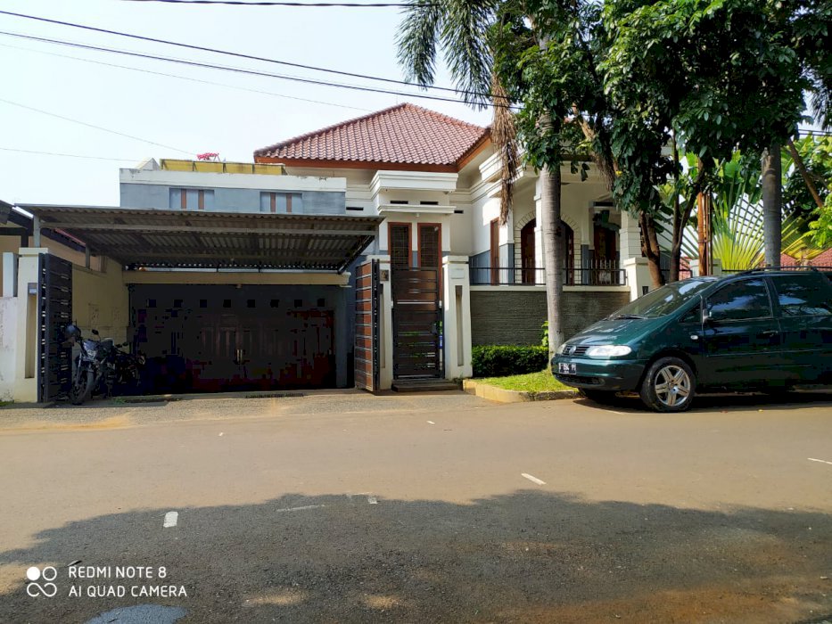 Dijual Rumah Mewah di jl Taman Margasatwa Jati Padang Jakarta Selatan