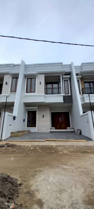 Hunian mewah Di jagakarsa jak - sel