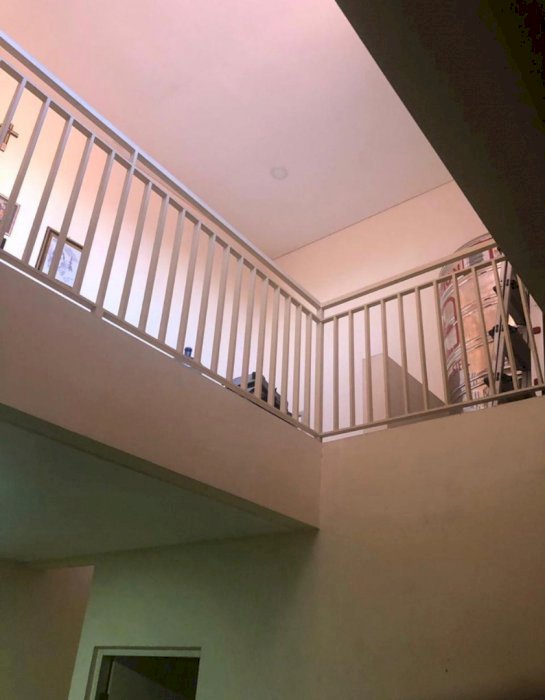 Dijual rumah bagus minimalis Tenggilis Mejoyo Surabaya