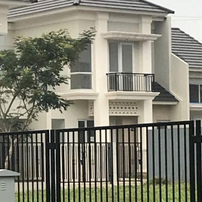 Rumah Mewah Siap Huni di Tangerang, harga Nego