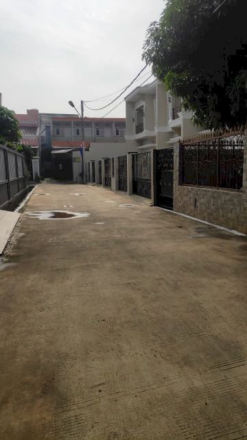 rumah baru siap huni bebas banjir lokasi strategis di jatimakmur CA wr