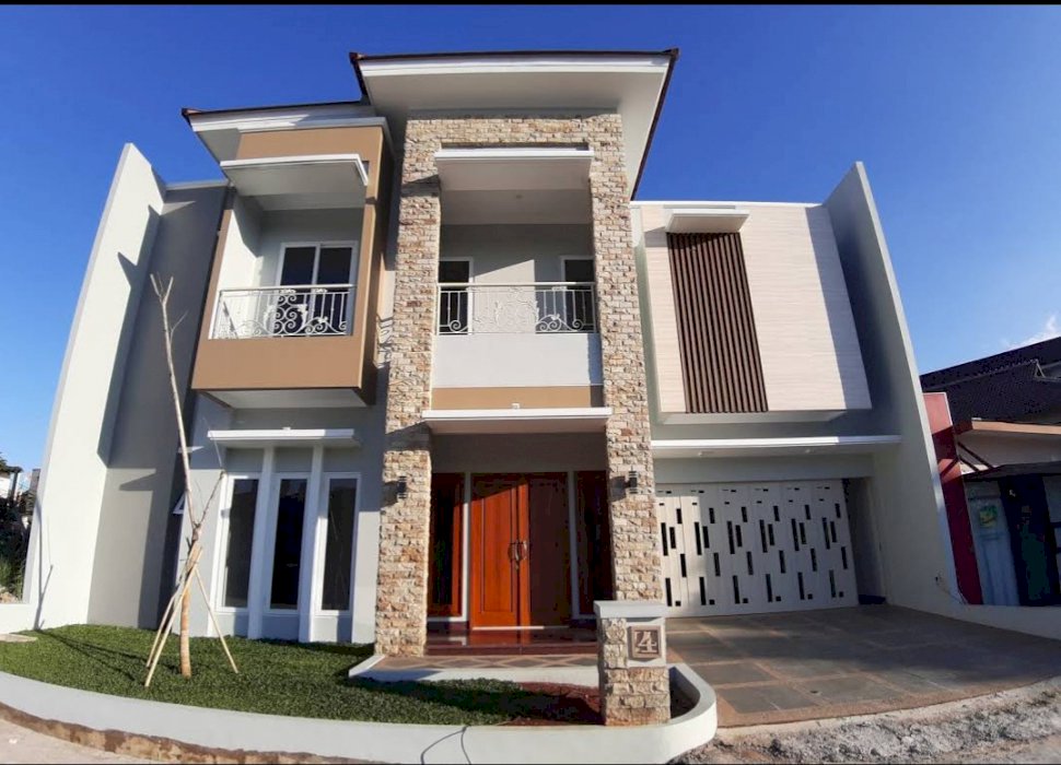 DIJUAL RUMAH MEWAH DEKAT KOKAS