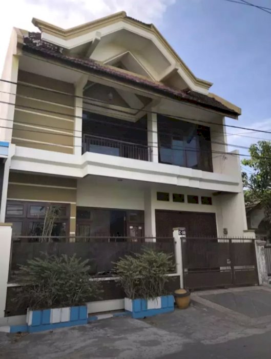 Rumah 2 Lantai Dijual Murah Di Kawasan Titan Asri Sulfat Malang