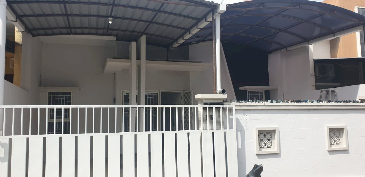 Dijual cepat di perumahan elit disupriyadi kalicari kota Semarang