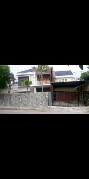 Dijual rumah mewah colomadu