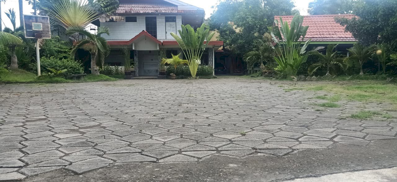 Dijual Rumah Murah Area Tanah Luas Jl. Poros Sultan Alauddin Rappocini- Makassar