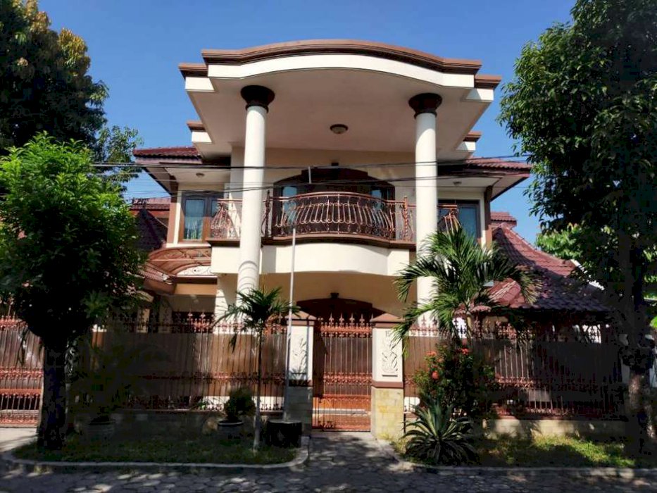 Rumah tinggal EKSLUSIF di SOLO kawsasan Hunian ELIT nan Nyaman