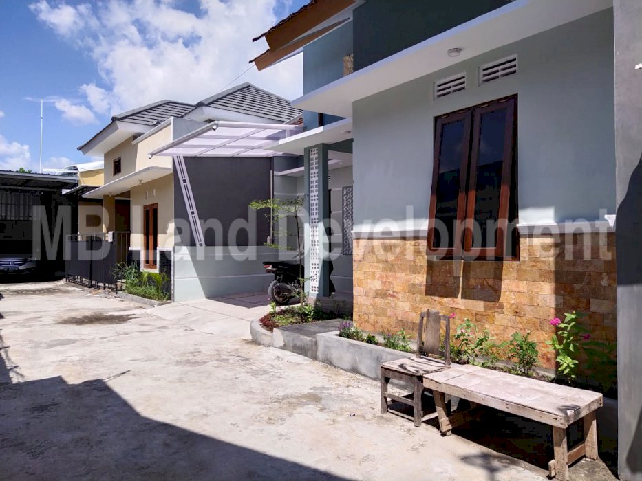 FRESH FROM THE OPEN!, Rumah Di kota Yogyakarta
