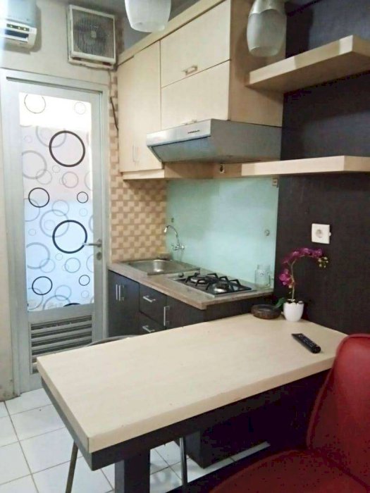 DIJUAL CEPAT MURAH APARTEMEN GADING NIAS 2 KAMAR FURNISH LT RENDAH