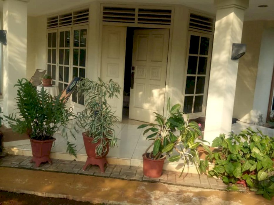 Dijual Murah Rumah Bagus di Perumahan Mega Cinere Depok