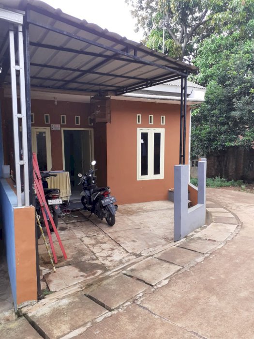 RUMAH DI JATIJAJAR DEPOK