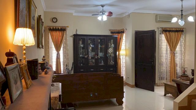 rumah bagus & nyaman siap huni di pondok kelapa duren sawit Jatibening Jakarta
