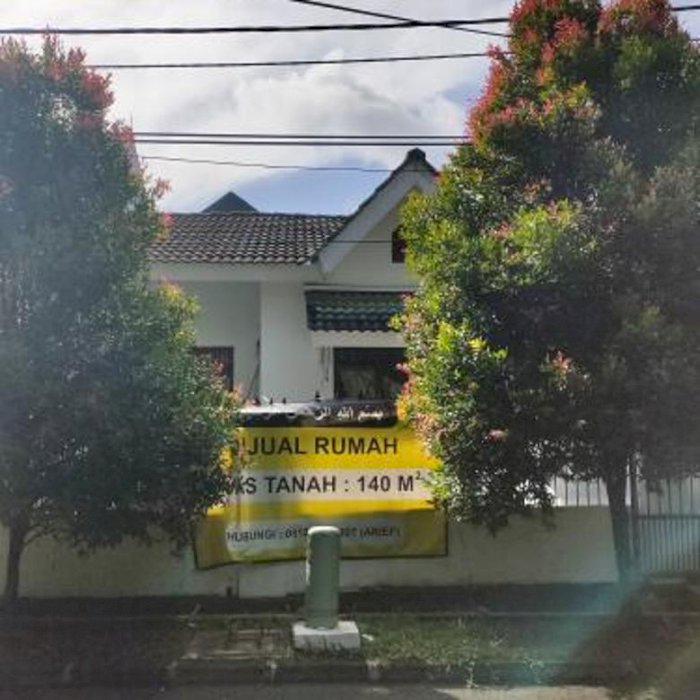 Rumah Asri Di BSD Sektor 12.5
