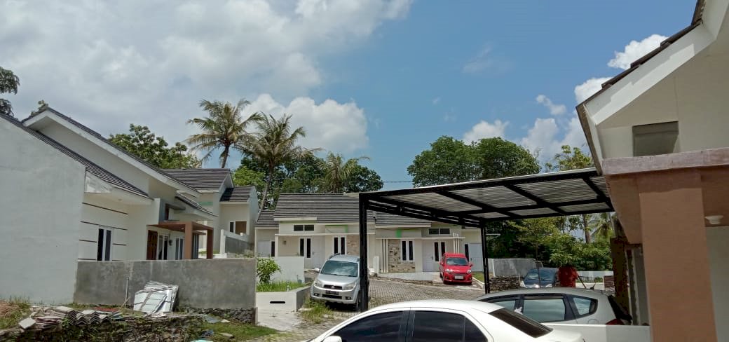 rumah tipe 70/138 siap huni 3KT 2KM