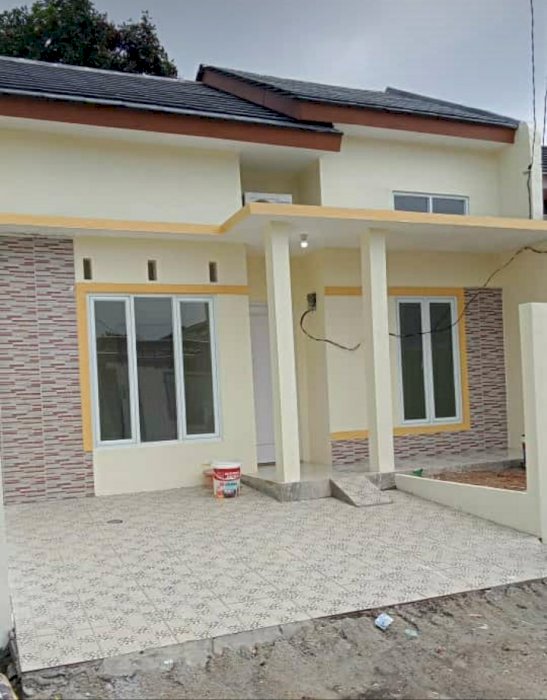 Dijual rumah dekat stasiun