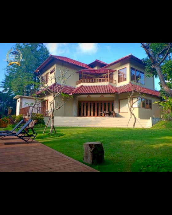Villa luxury near Berawa Canggu