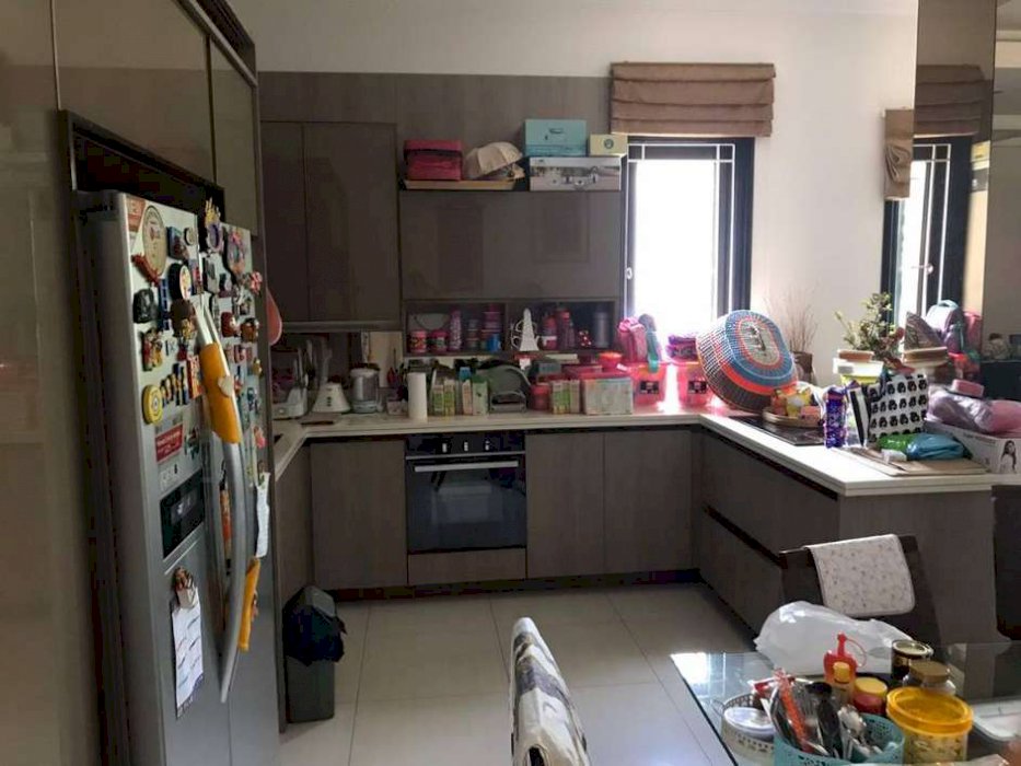 Rumah Hook Mewah 2 Lantai di Daerah Kebalen Jakarta Selatan