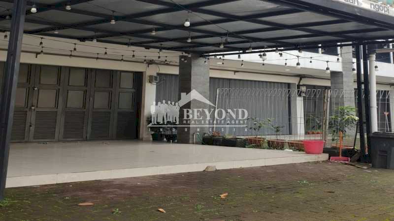 KAWASAN TEPAT UNTUK MILIKI RUKO 3 LANTAI DI BUAH BATU, BANDUNG