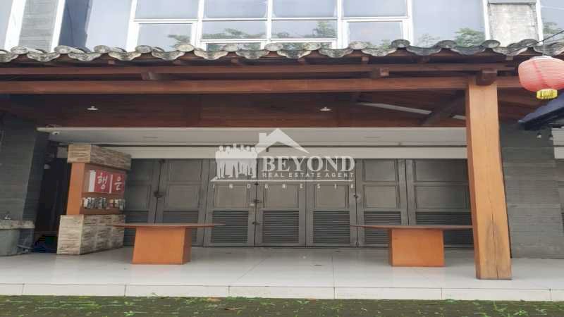 RUKO 3 LANTAI KEBERUNTUNGAN ANDA ADA DI LOKASI HEBAT BUAH BATU, BANDUNG