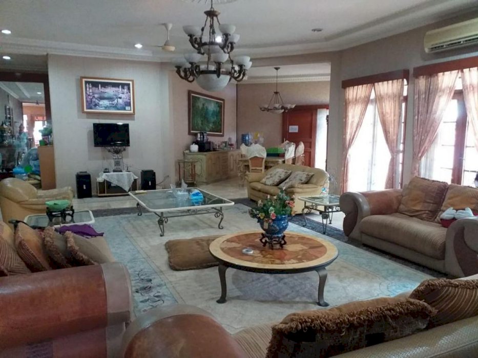 DI JUAL RUMAH MEWAH DI PEJATEN RAYA PASAR MINGGU JAKARTA,