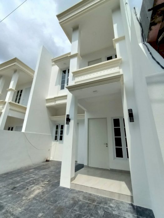 Single unit masih baru, lingkungan asri di Jagakarsa, jakarta Selatan