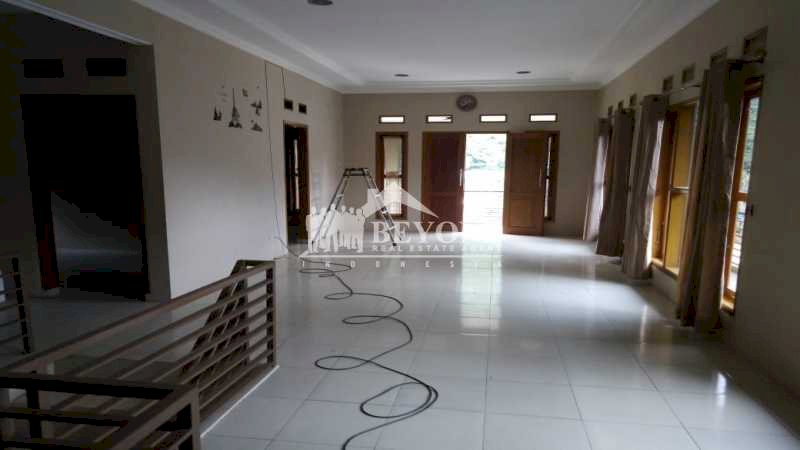 PASTI DEAL DENGAN HARGA NEGO TERBAIK ANDA RUMAH DI AREA CIUMBULEUIT,BANDUNG