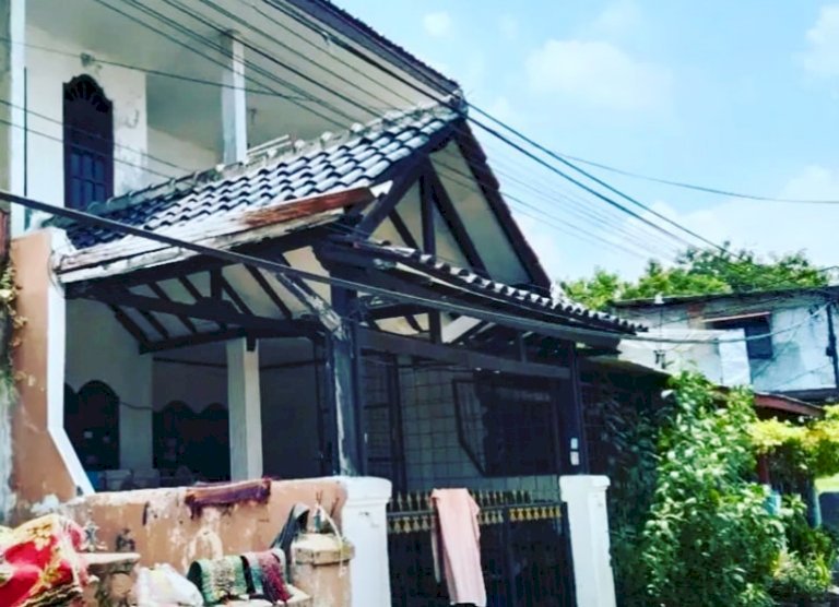 Rumah 2 LT d depok Timur