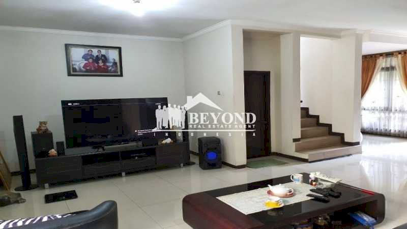 JENUH SUASANA MACET ? MAKANYA BELI RUMAH DI KOTA BARU PARAHYANGAN, BANDUNG