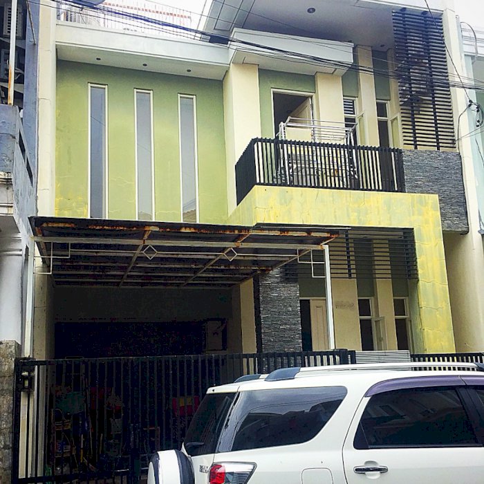 RUMAH PAKUWON CITY 2 LANTAI