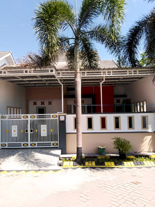 MURAH!!  Jual rumah plus perabot