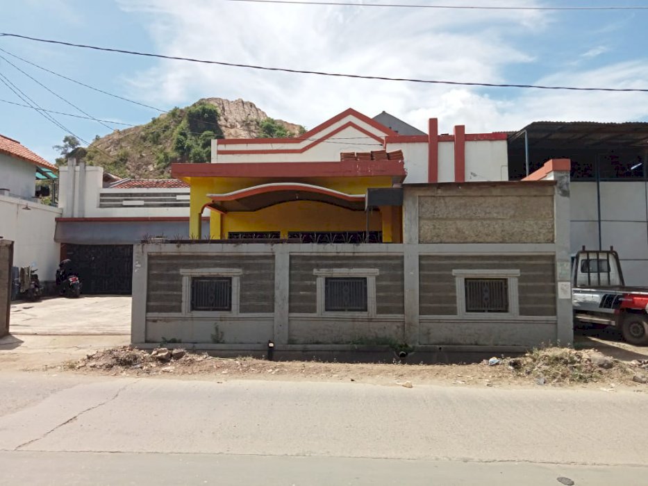 Dijual Rumah Murah Pinggir Jalan Raya Kutawaringin Jelegong Bandung