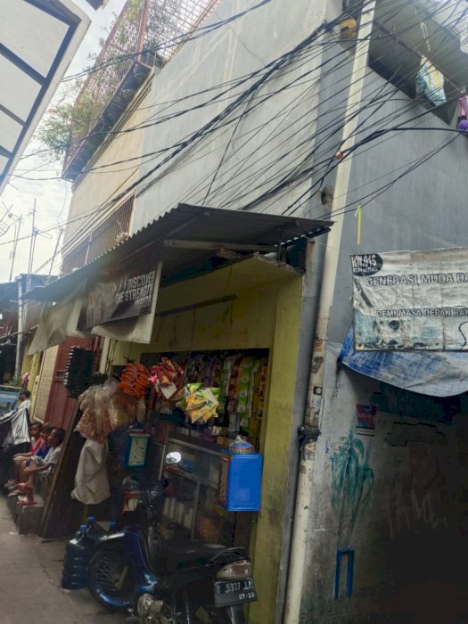 Rumah Kosan plus kios uk 3,5 x 17 m2 di pademangan, jakarta utara