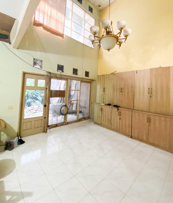 Rumah uk 10 x 25 m2 di taman surya, kalideres, jakarta barat murah