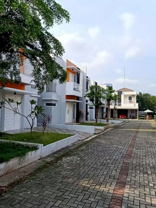 Rumah baru strategis dijual di area bintaro tangerang selatan