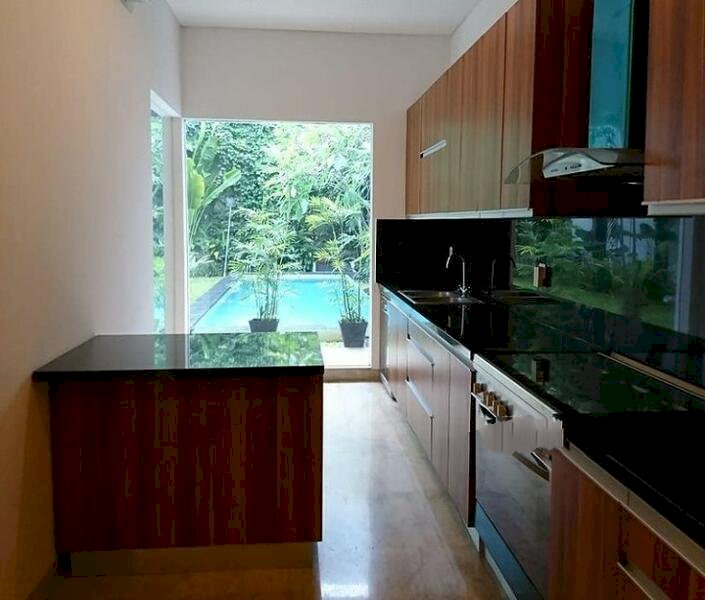 Dijual Rumah mewah di Cilandak Timur